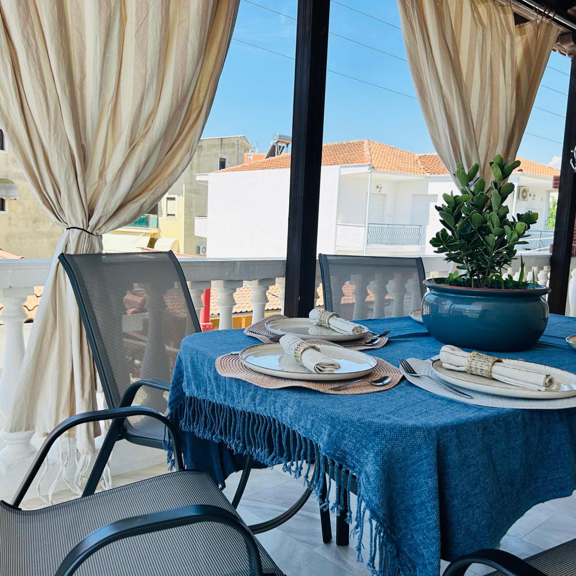 Next To The Beach Apartments Офринио Экстерьер фото